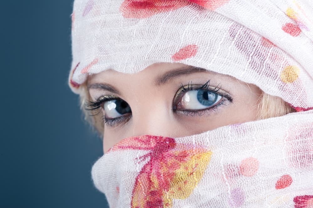 veiled woman for the post Tamar in the Bible