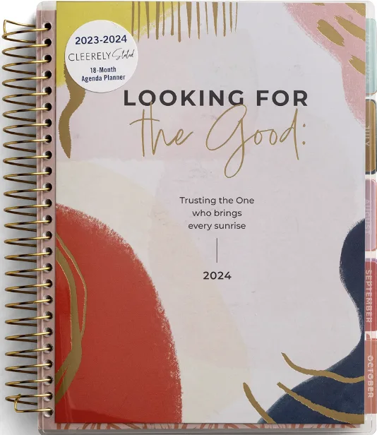 The Best Christian Planners: How to Get Organized and Grow Closer to God in 2024 27